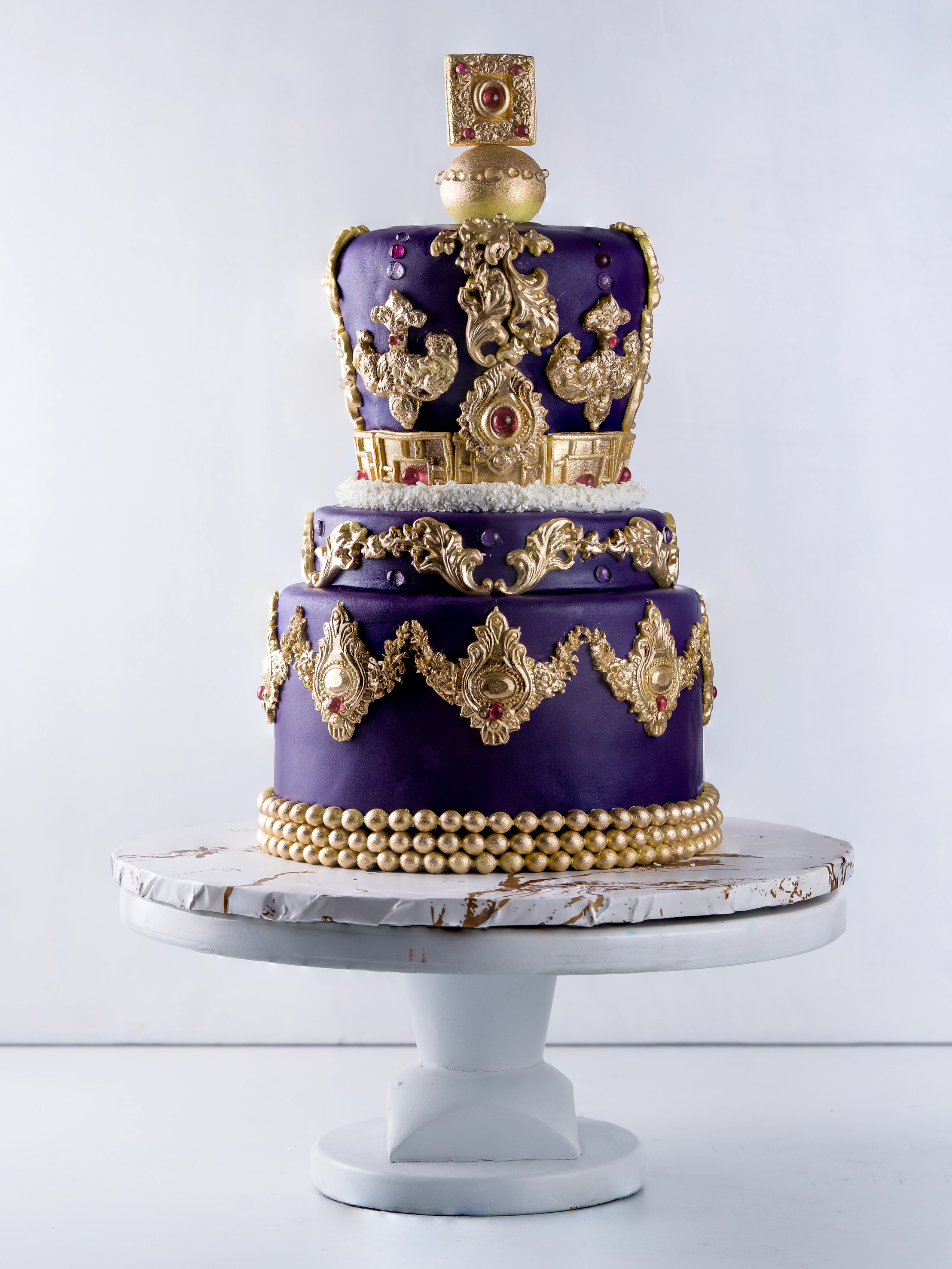 custom cake 5