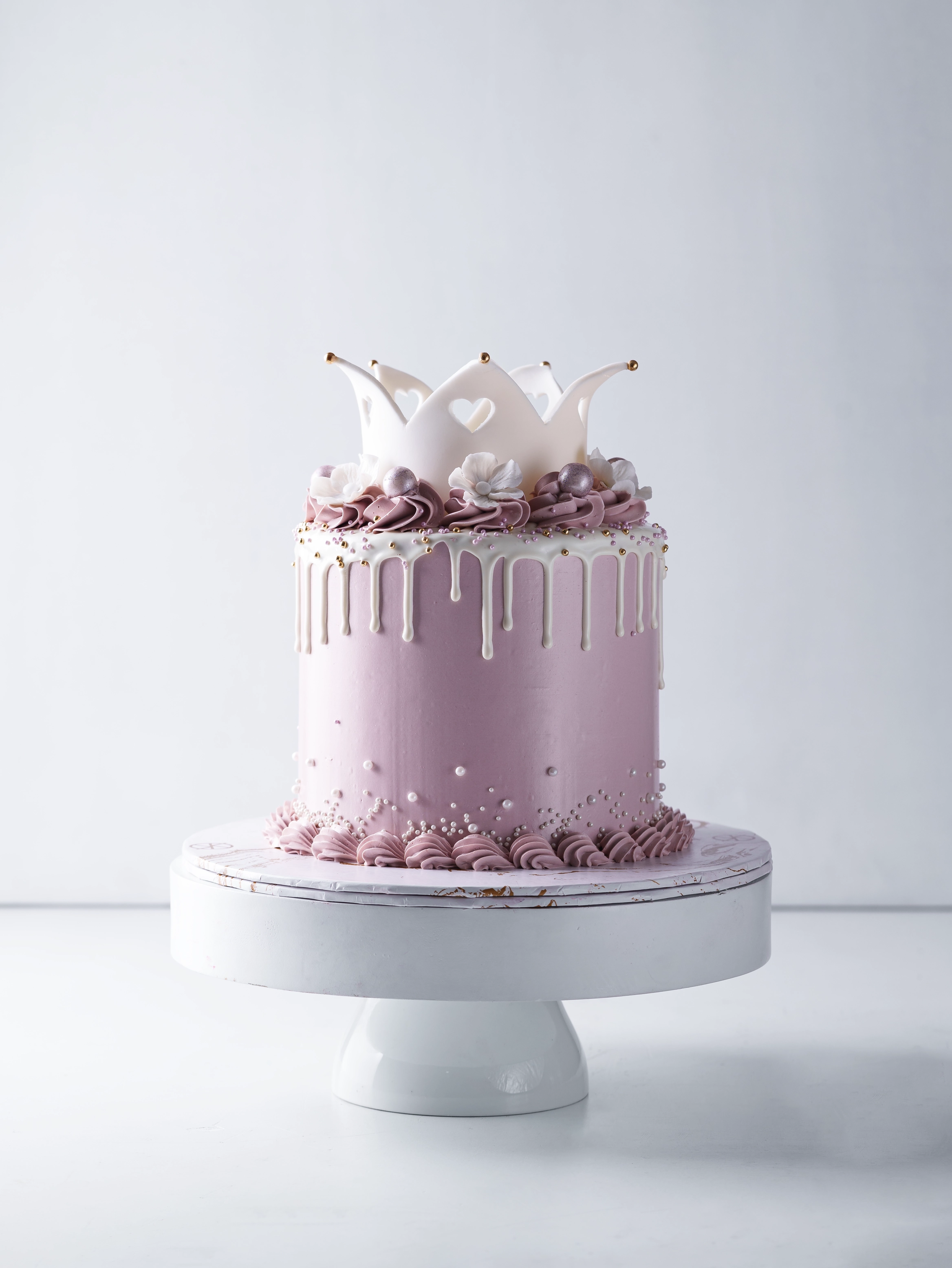 custom cake 9
